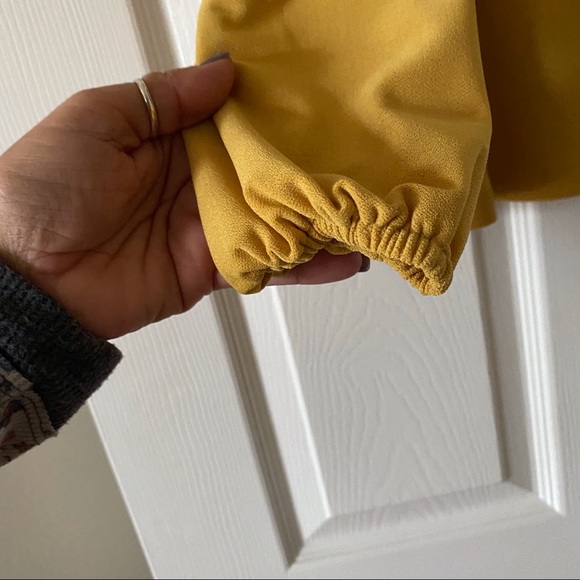 NWT INC Cold Shoulder Top - Picture 5 of 6